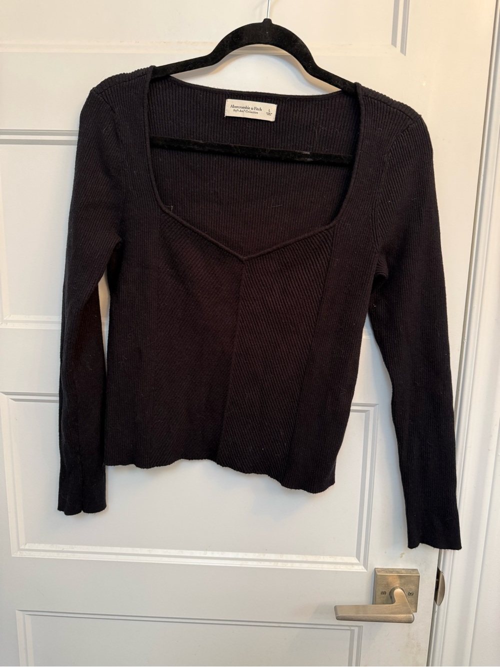 Abercrombie Soft A&F Black Ribbed Sweetheart Neck Top L